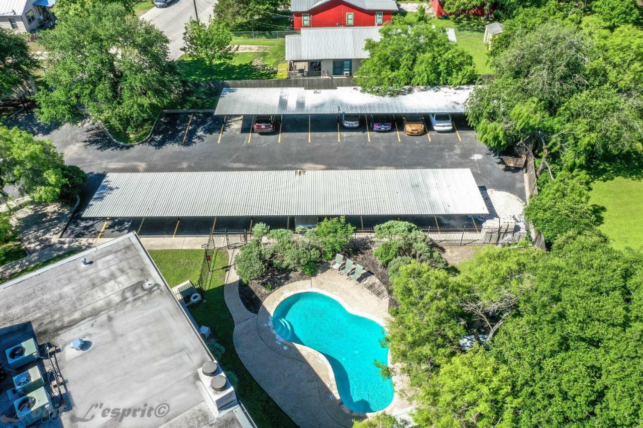 Tube-Alicious! Ss 2B Condo New Braunfels Exterior foto